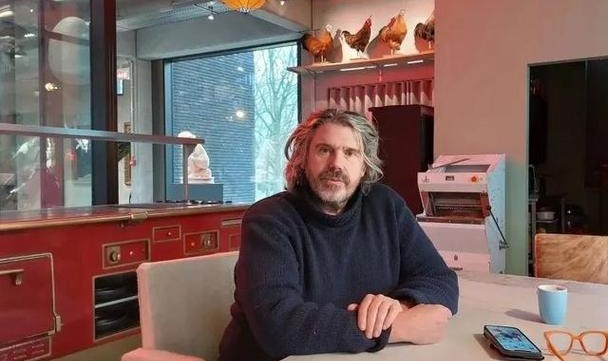 生命大熔炉!空降世界最疯的艺术养鸡工作室