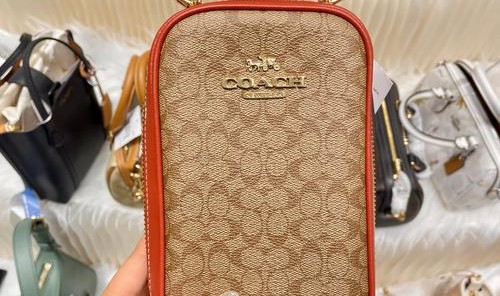 北京买包便宜的地方,韩国城和动物园旁边的包包比较便宜