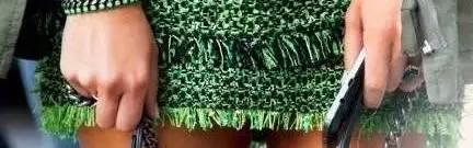 疯了吧,30℃也要穿针织?这年头不美不活的人到底有多少!