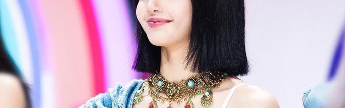 Lisa亲身示范，短发女生真的可以性感又可爱！