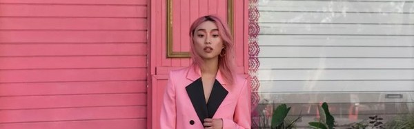 Margaret Zhang：“我不喜欢别人说我是时尚博主。”