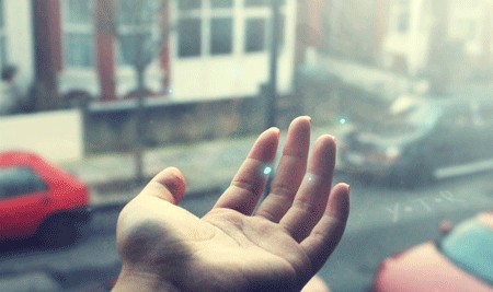 受够了朋友圈千篇一律的旅行照?这个萌妹不走套路,照样当网红!