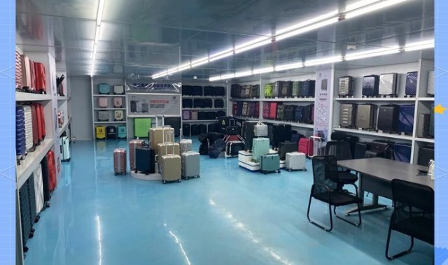 铝箱包厂,威海是国内最大箱包生产基地企业众多