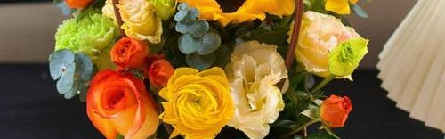 多一点节日气氛,自由花卉组合插花DIY