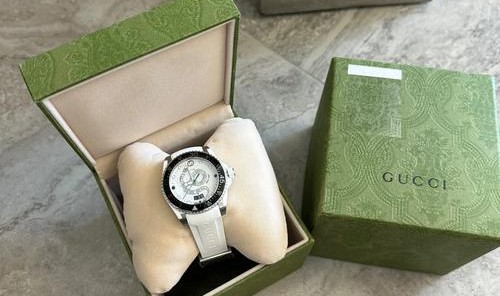 古驰联手FNATIC发布全新限量款GUCCI DIVE系列潜水表