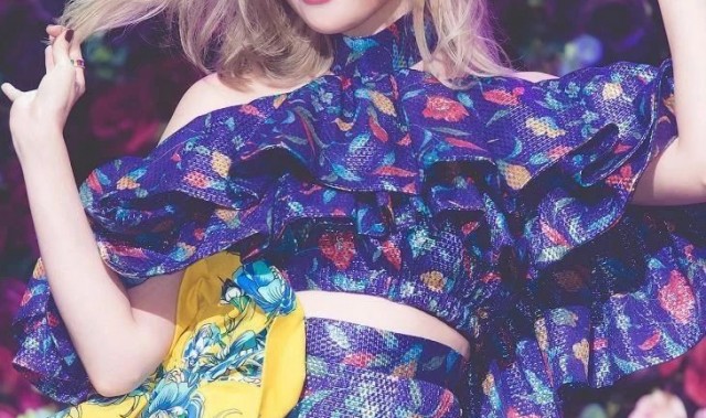 时隔4个月宣美再回归，看完新妆容我最想模仿的竟然是她的耳朵？