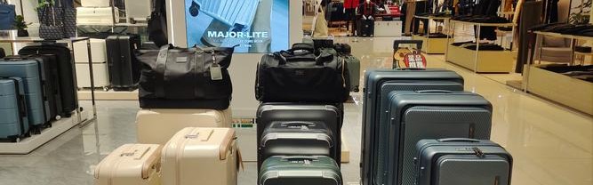 新秀丽箱包,秀丽:百年世界知名品牌箱包一定是新秀丽