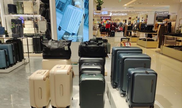 新秀丽箱包,秀丽:百年世界知名品牌箱包一定是新秀丽