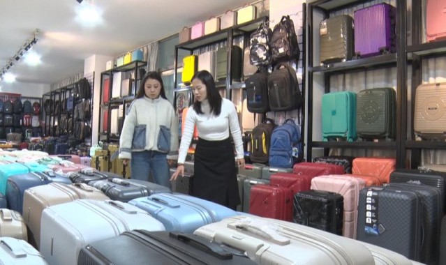 求箱包厂名字,白沟素有中国之都箱包之称是箱包出口重要港口