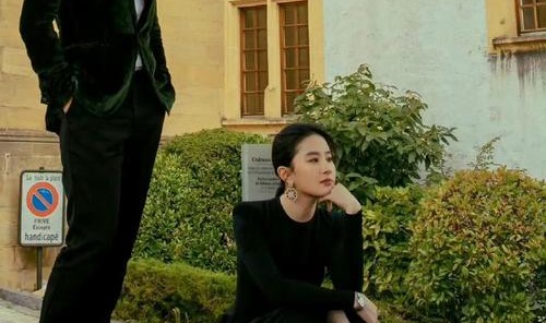 过儿和姑姑几年后再重逢 竟然是为了它……