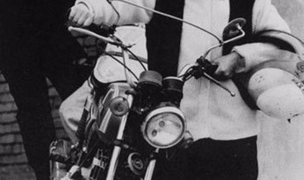 没想到赵丽蓉奶奶竟然骗了全国的观众27年