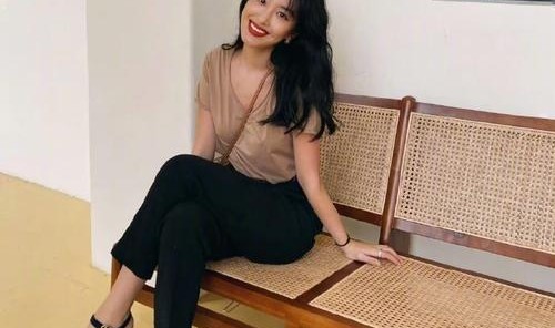 又“港”又“法”的杨采钰,为什么成了模仿首选?