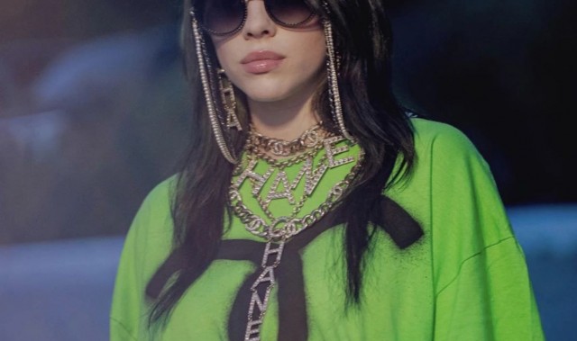 我太太太难了!项链戴在脖子上还做错了?