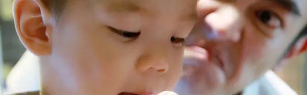 坐拥新一代萌神父子，霍思燕才是人生赢家！