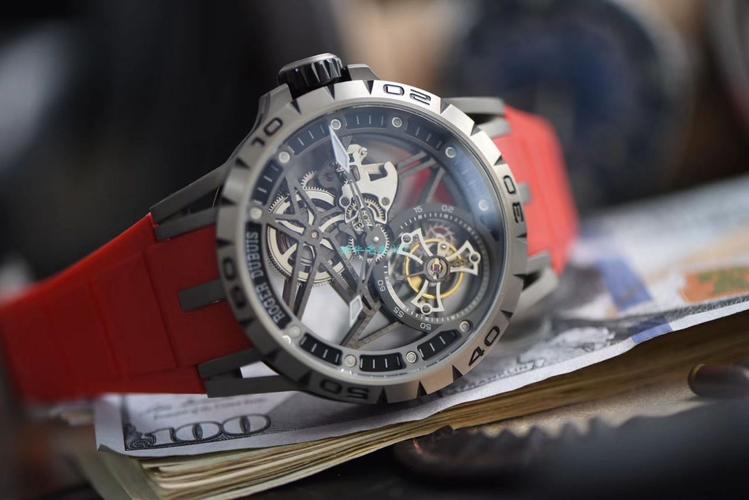 把握良机(Now or Never) Roger Dubuis罗杰杜彼推出限时快闪系列