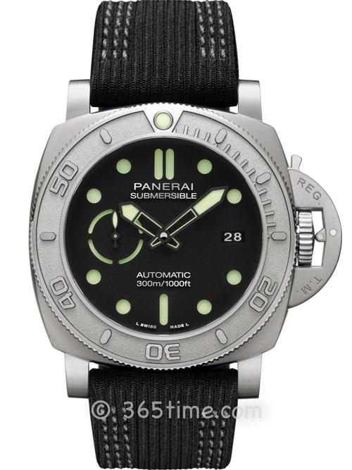 新系列中的“明星” 实拍沛纳海潜行系列迈克·霍恩特别版