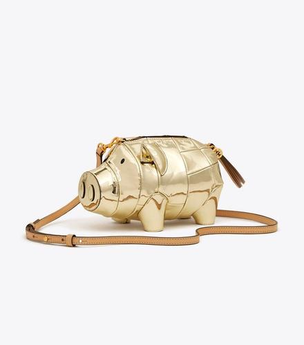 Gucci 推出最新 2019 猪年别注系列