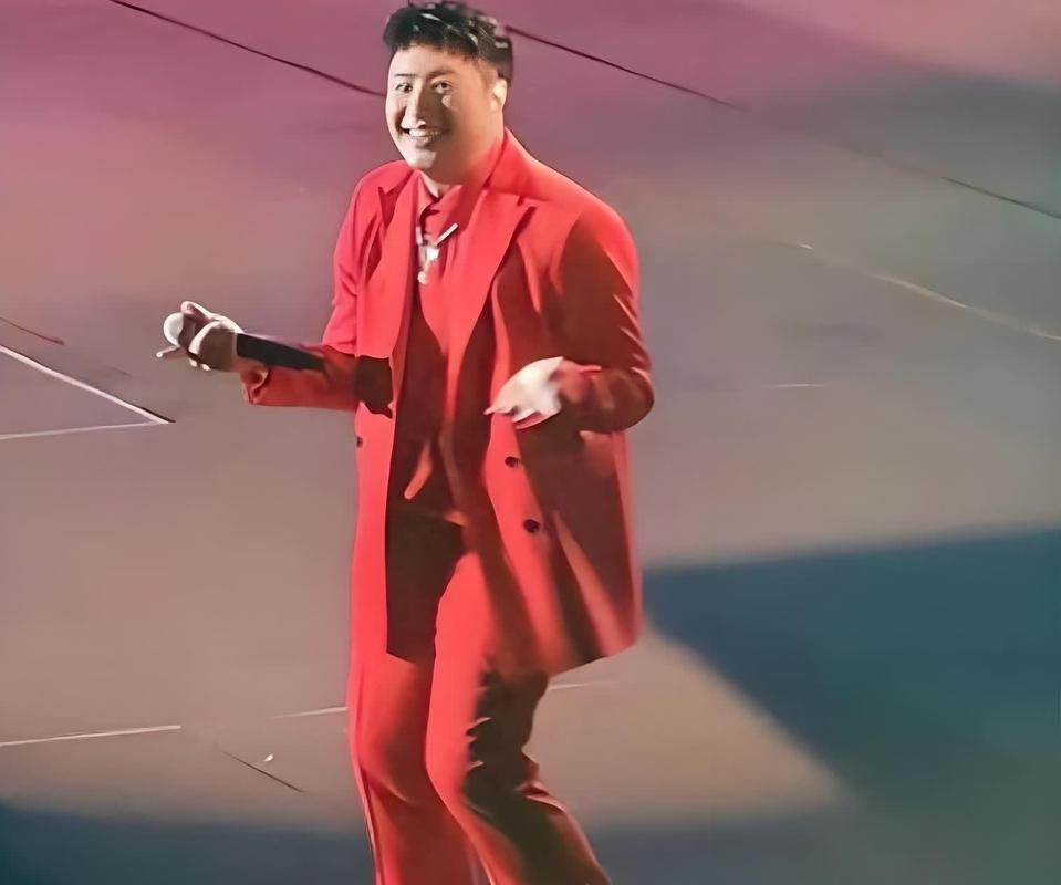 潘玮柏新说唱又炫新表，400万怀表摔碎后，如今换上限量腕表！