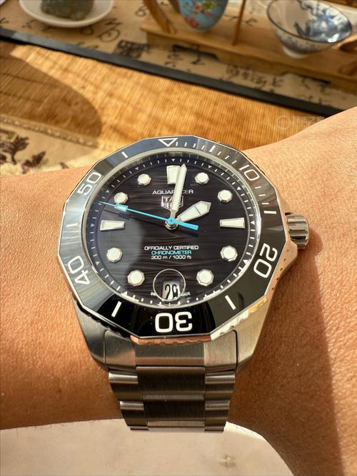 TAG Heuer泰格豪雅超越边界,推出竞潜系列Professional 300腕表