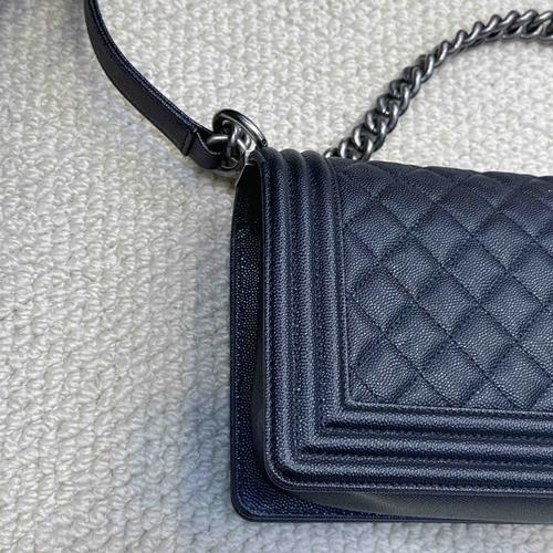 男士名牌包包有哪些图片,奢侈品包包品牌:路易酩chanel