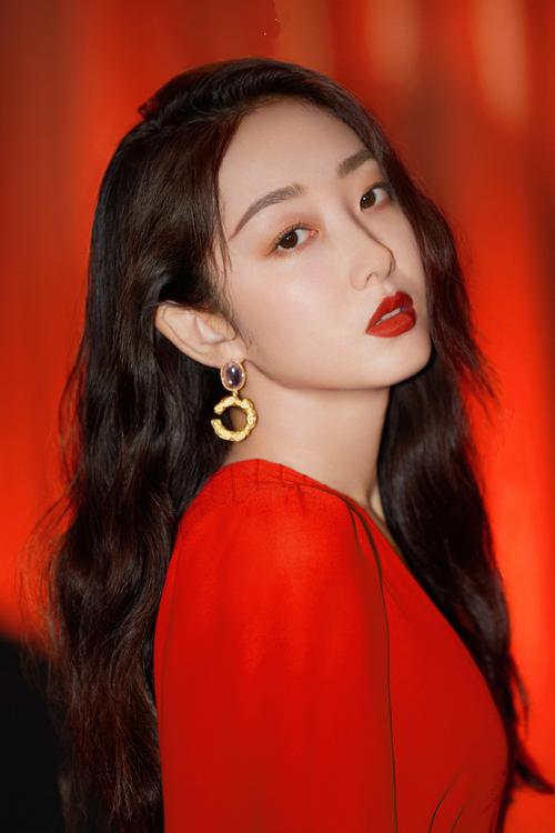 新年想开运,蒋梦婕同款妆容要搞定~