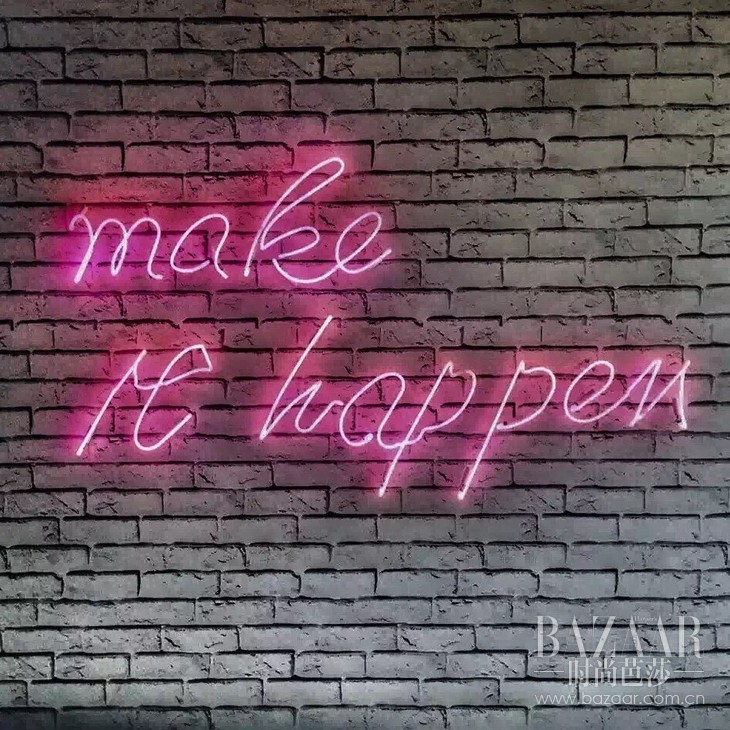Maybelline New York MAKE IT HAPPEN！