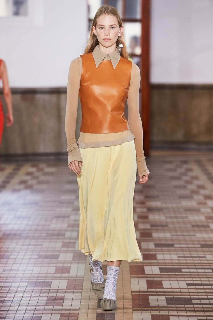 Look 1