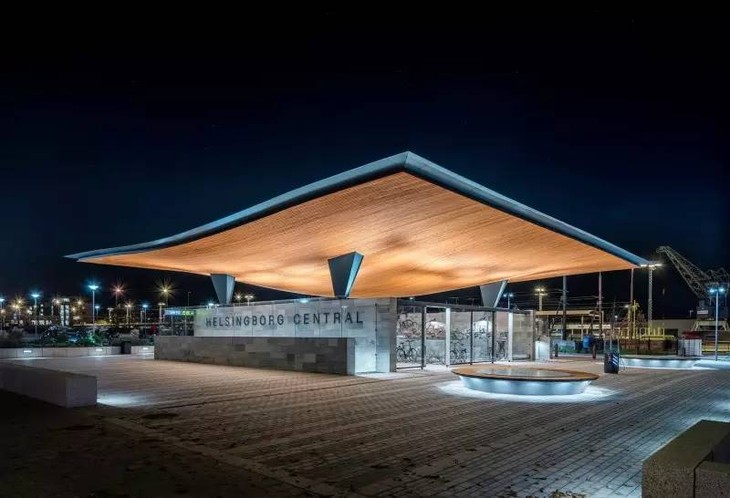 eaf9588058b2465f2a4b542fd8584b40