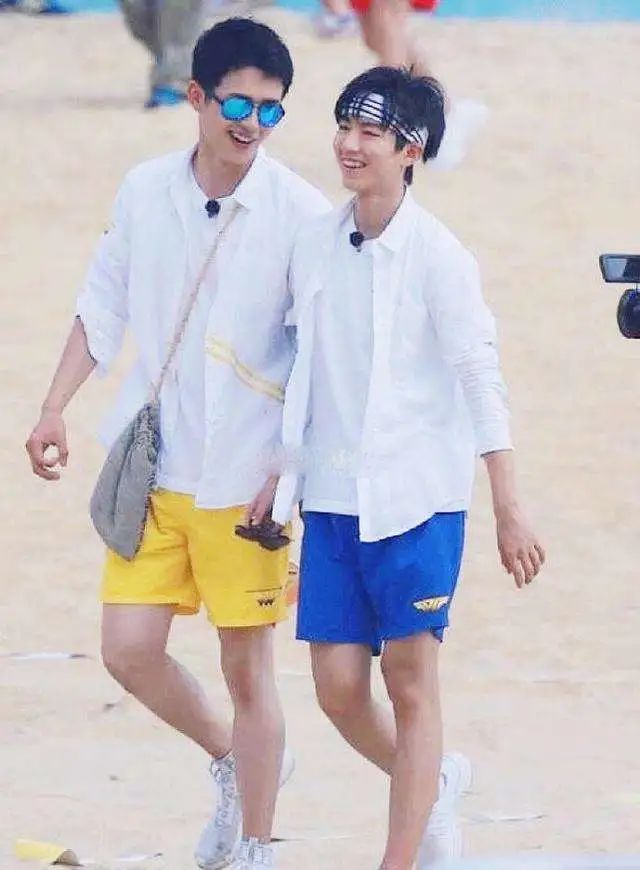 点击查看源网页