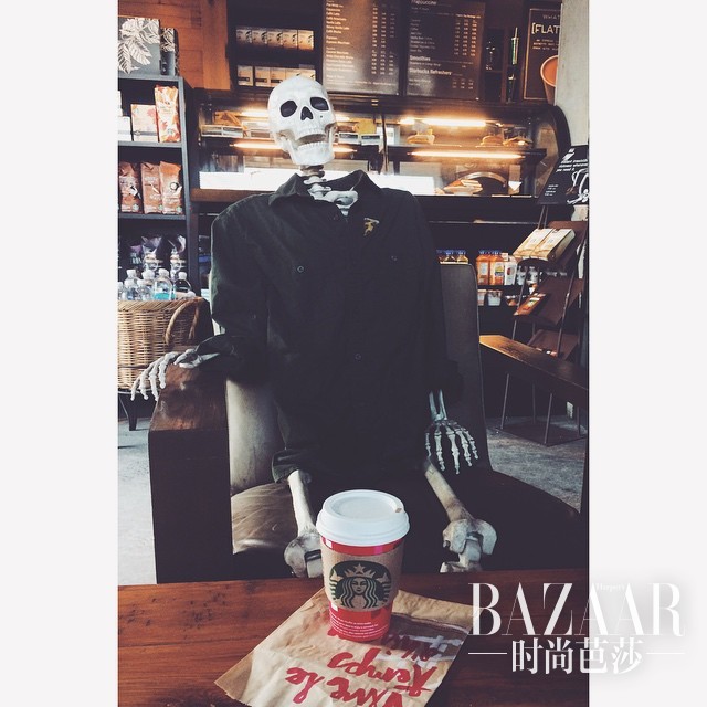 adaymag-you-never-think-this-instagram-account-is-all-about-skeleton-09