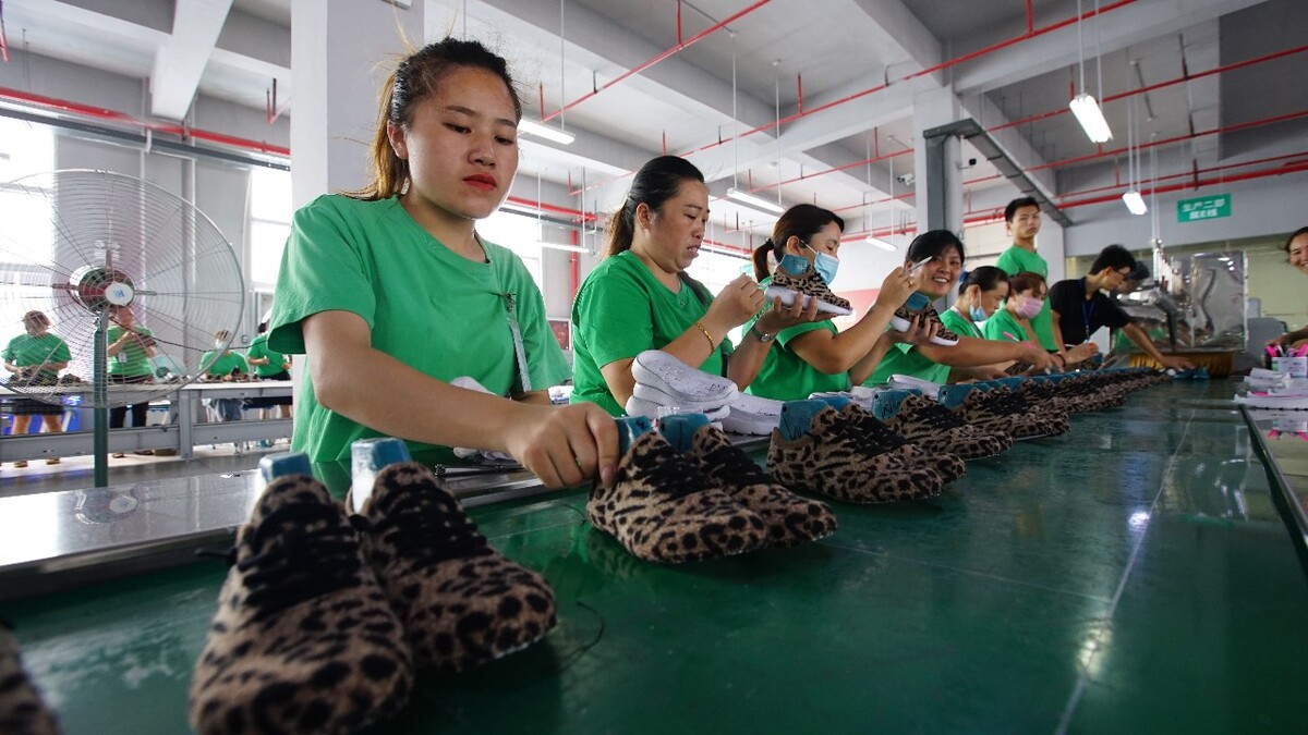 河北保定生产包包