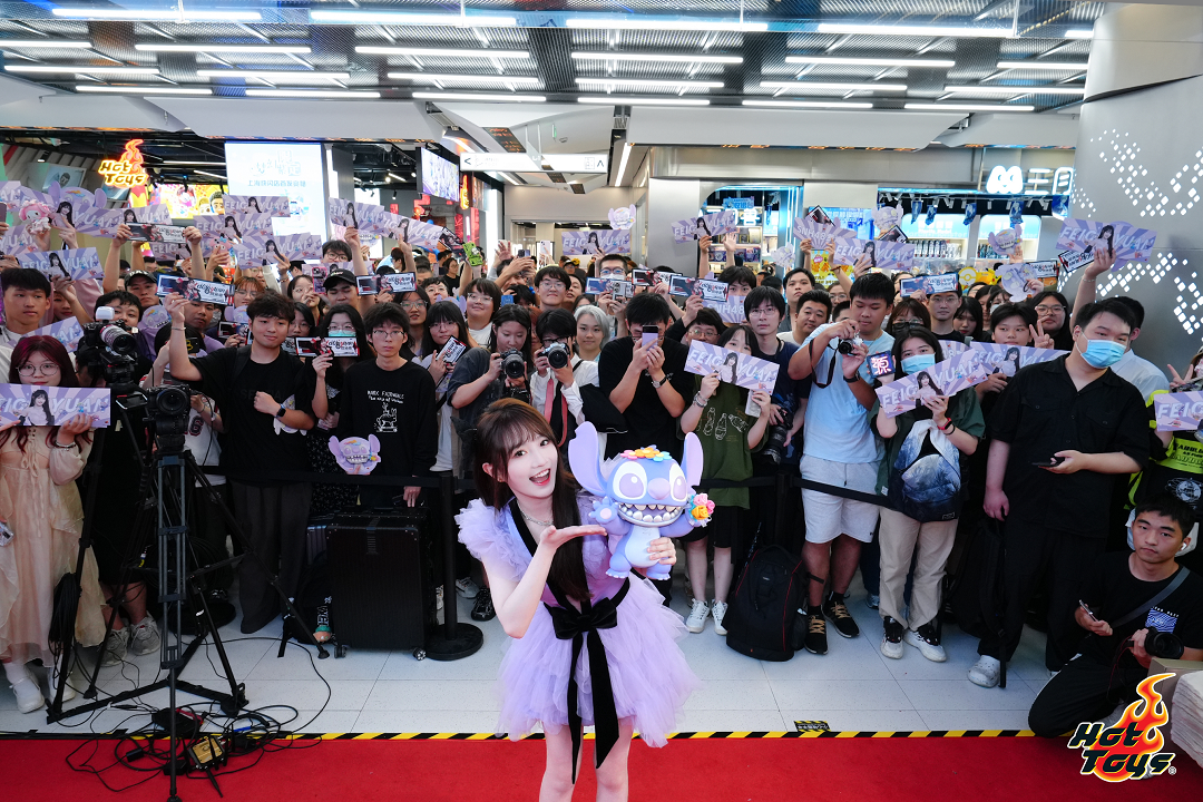 Hot Toys全新快闪店亮相百联ZX创趣场，打造魔都双节长假潮玩最前线插图(1)