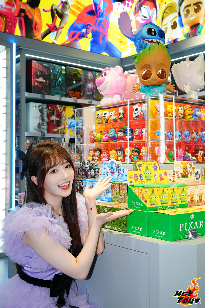 Hot Toys全新快闪店亮相百联ZX创趣场，打造魔都双节长假潮玩最前线插图(2)