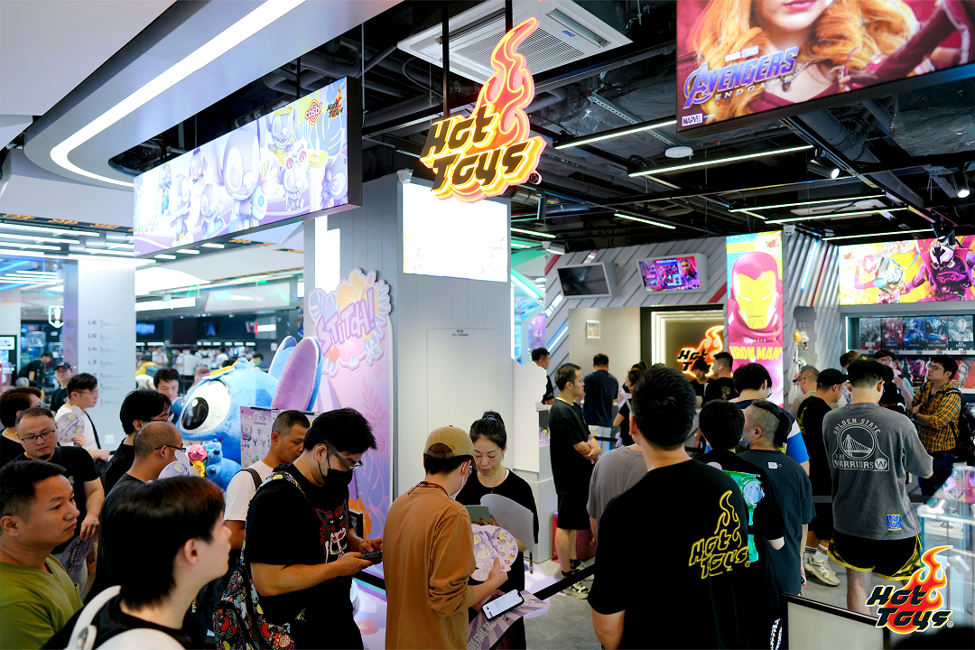 Hot Toys全新快闪店亮相百联ZX创趣场，打造魔都双节长假潮玩最前线插图(11)