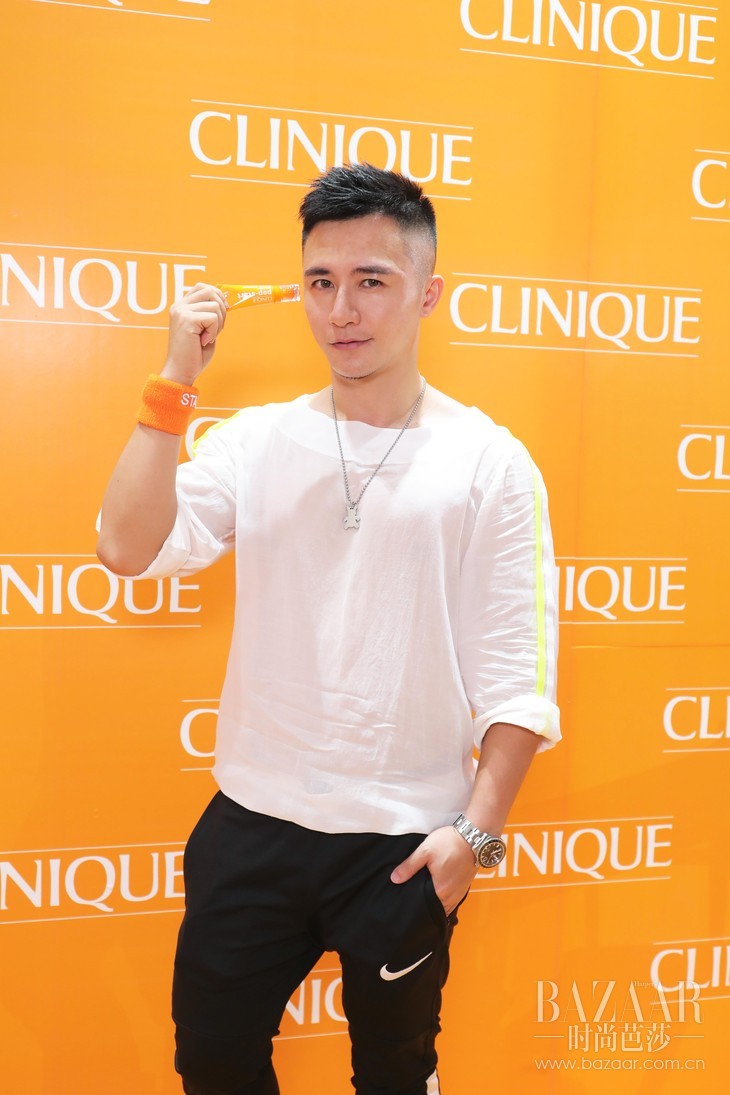 时尚美容专家毛毛迅