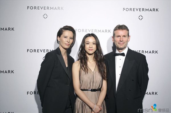 汤唯出席Forevermark™永恒印记全球首展