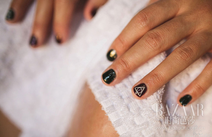 harry-potter-themed-wedding-cassie-lewis-byrom-14