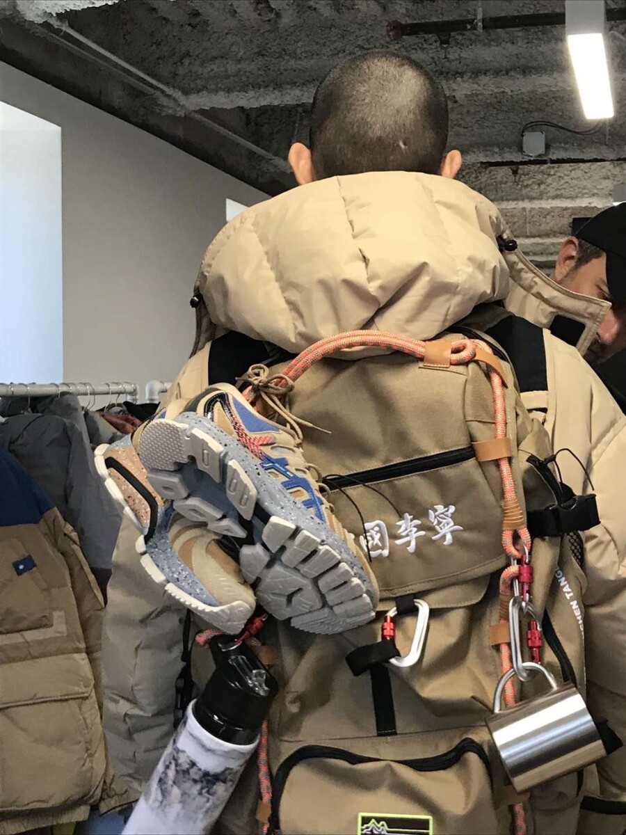 瑞士军刀背包哪里的