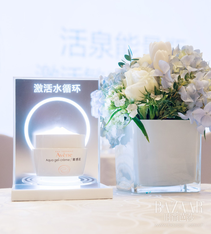 03 活泉恒润保湿凝露展示