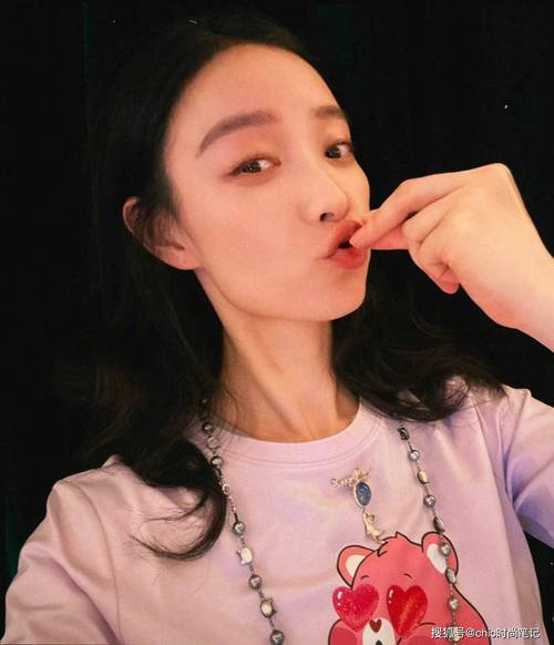 女人就应该有一双“珍珠鞋”，向倪妮杨紫看齐就不会买错！