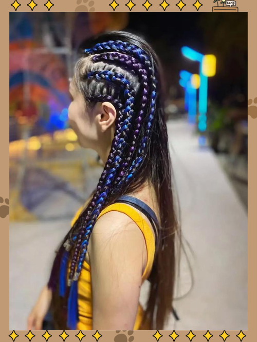 Wow,这很Marc Jacobs!扎脏辫踩高鞋嘻哈狂欢到天明!