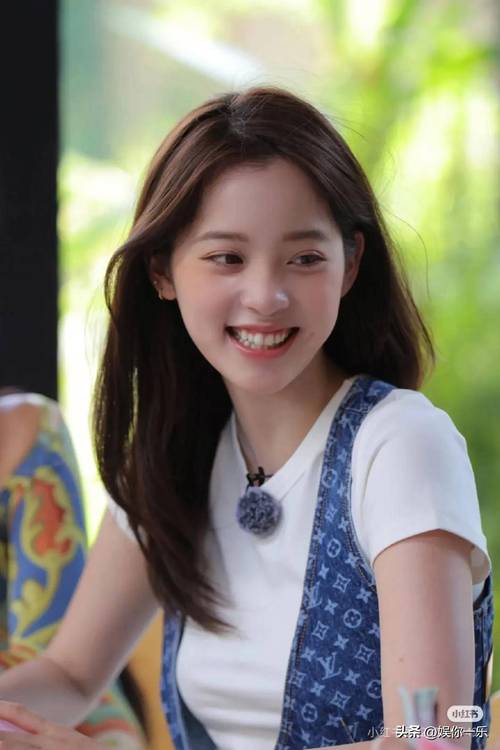 欧阳娜娜 此刻的快乐