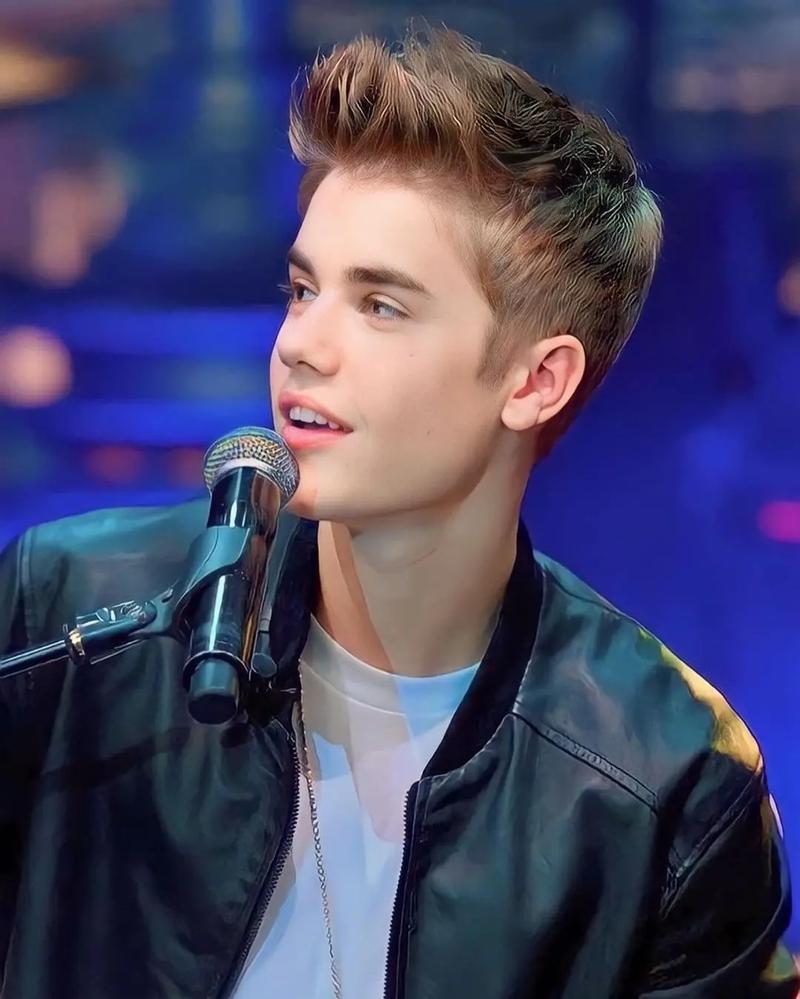 Justin Bieber又回归！玩够的男人能有多认真？