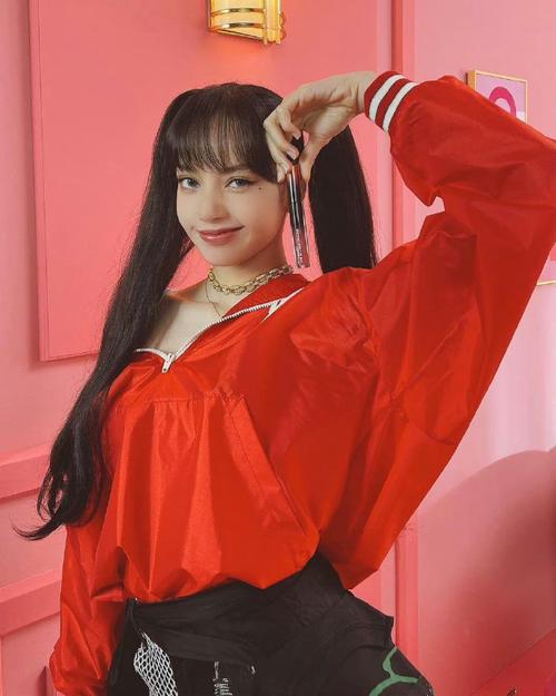 耳朵被口罩勒到喊“救命”?看完Lisa老师的双马尾我又可以了!