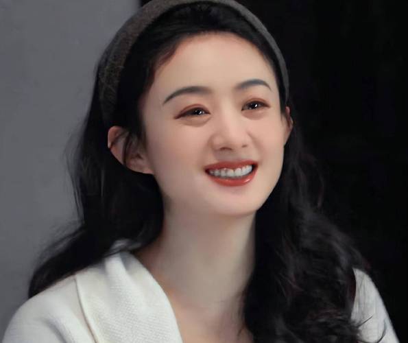 圆脸女孩的变美思路，赵丽颖可太会了！