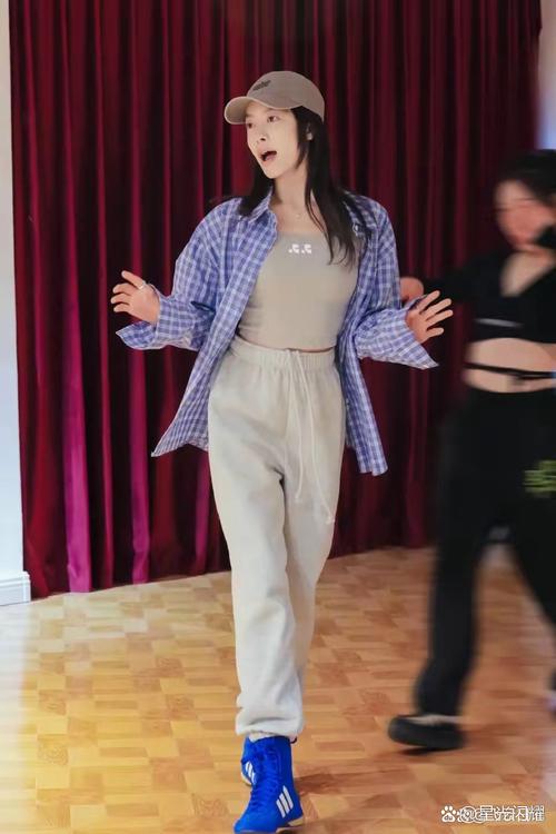 宋茜·芭莎爱心舞蹈教室|春天来了,要记得跳舞呀