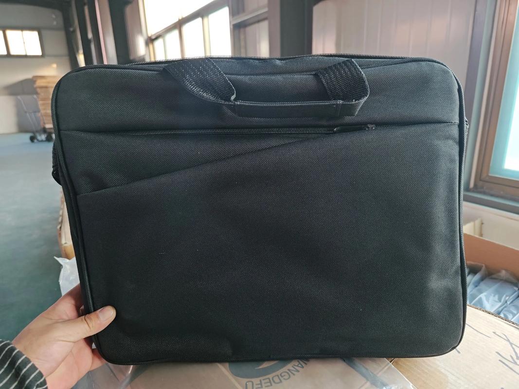 苏州箱包定制厂家,我国在订制箱包时需要考虑哪些因素？