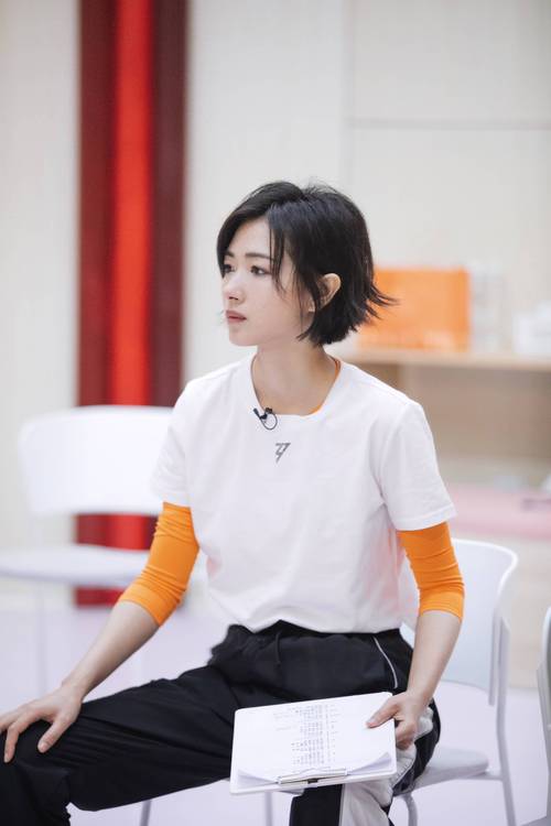 乘风破浪的万茜,她来了!