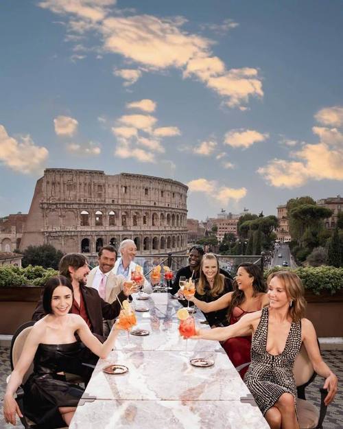 在巴黎待了三年的艾米莉,还是好“美”