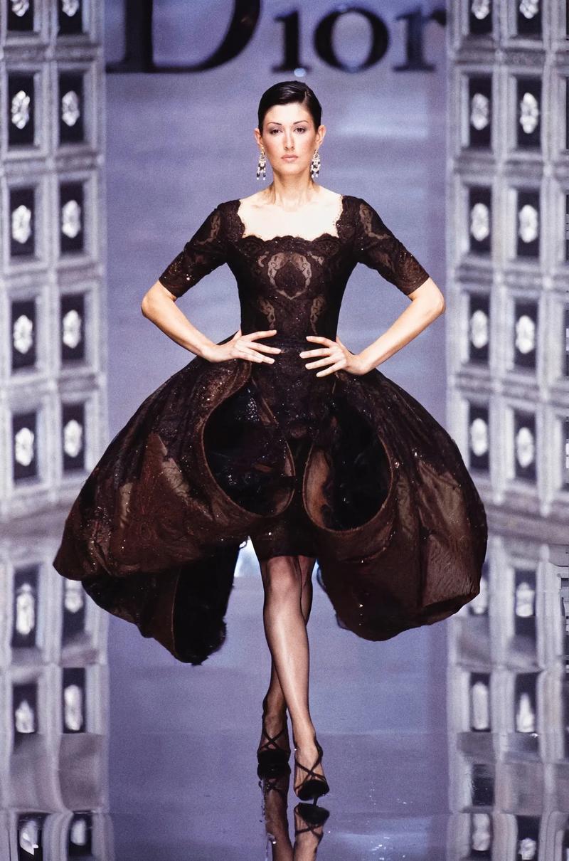 时尚芭莎90秒｜It's Haute Couture！